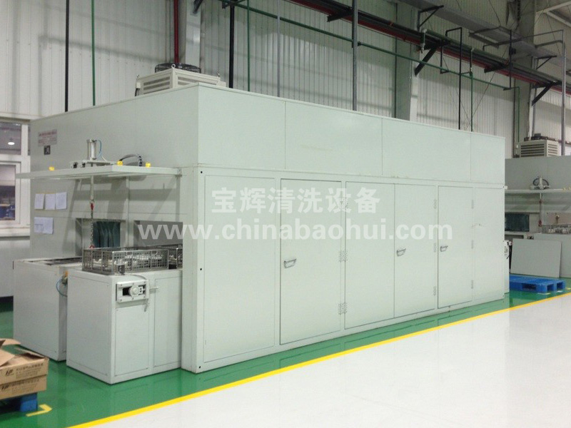 轎車(chē)發(fā)動(dòng)機(jī)缸體專(zhuān)用清洗機(jī)（北汽）